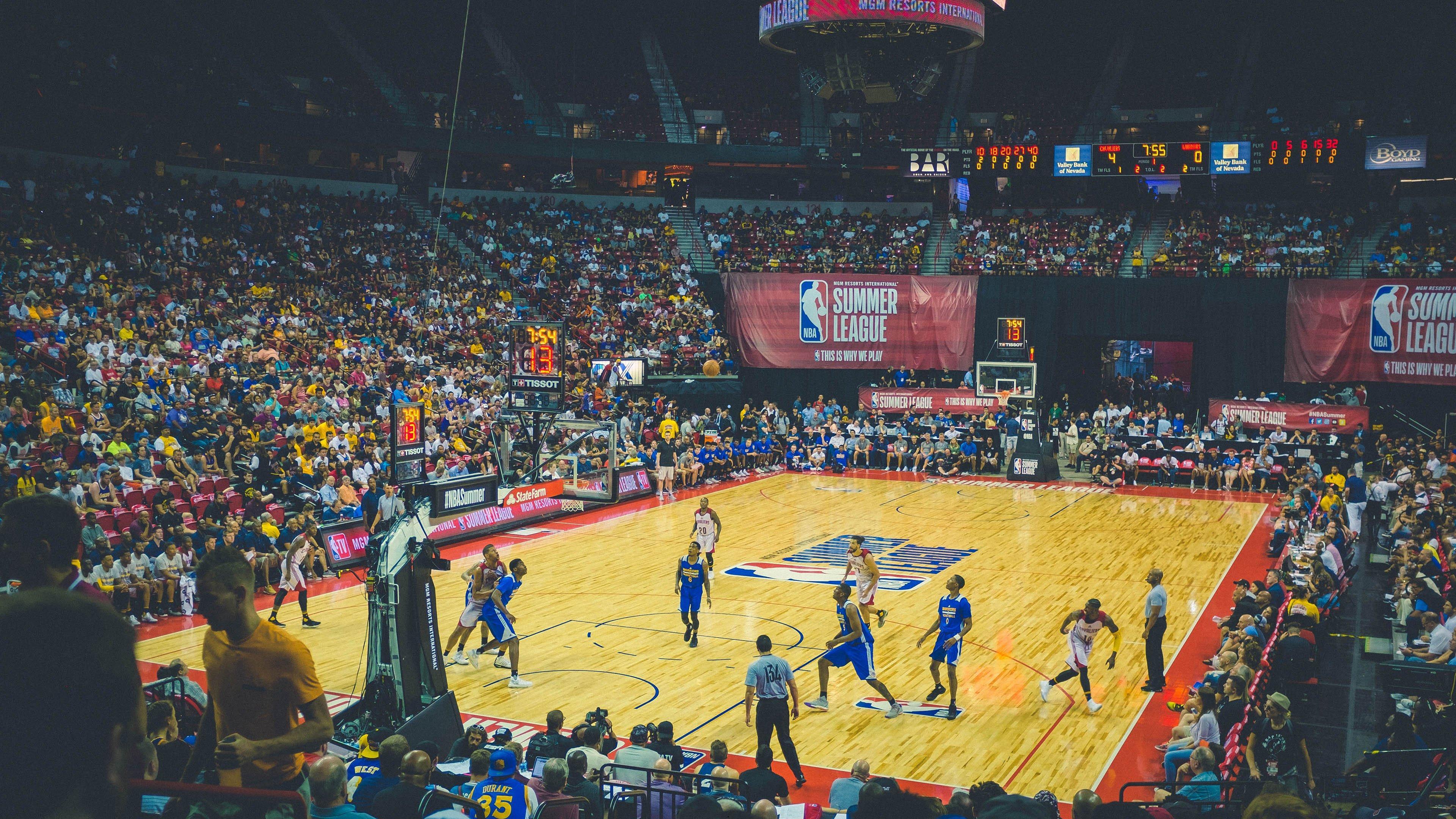 从铁桶阵到立体压制，中国队战术革新终结越南快攻神话