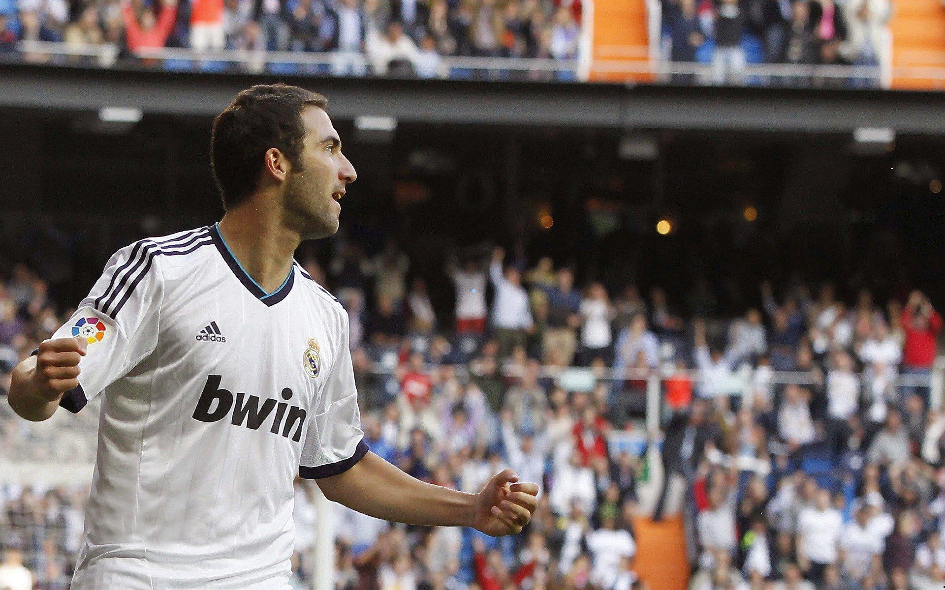 迪乌夫，蓝黑之心，誓以热血铸荣耀—国米新援首秀誓言倾尽所有