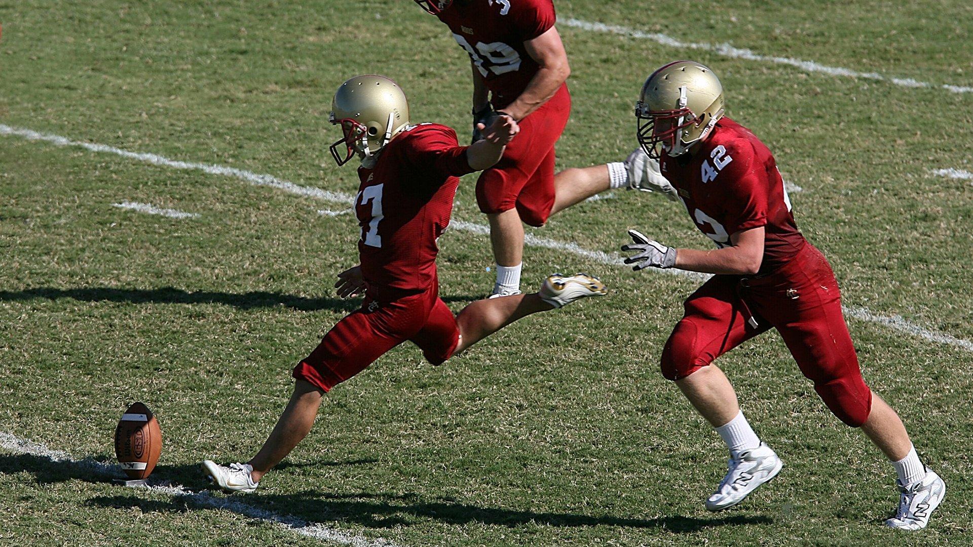 惊天吊射引爆法甲！里尔门将泽尔灵魂出窍，登贝莱神仙球颠覆比赛逻辑